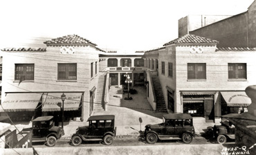 Building as photographed circa 1920.